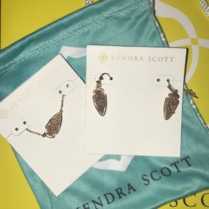 Kendra Scott Necklace & Earring set